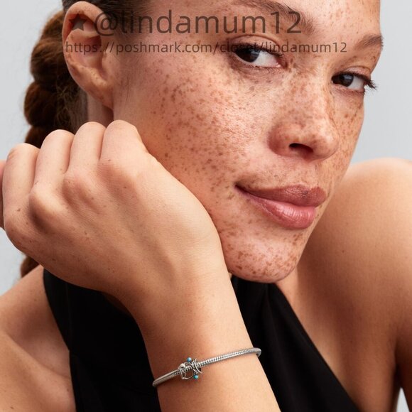 Pandora Openwork Fish Charm - Picture 5 of 5